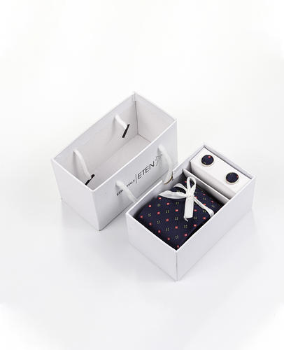 FN-046 Iuxury gift azul lunares logotipo personalizado corbata de tela de poliéster con pañuelo con caja de regalo